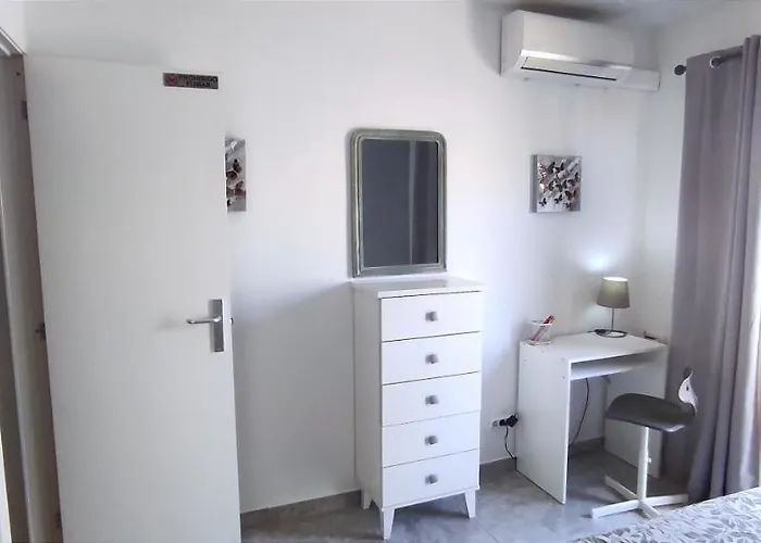 Castillo Mar 95 Feriehus *